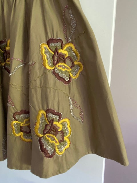Essentiel Antwerp rok vintage maat 40 L met geborduurde bloemen