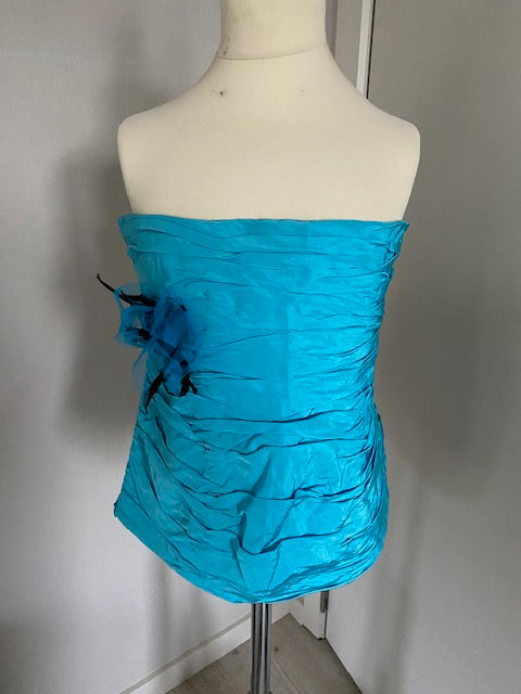 Suitekleding strapless top korset en rok met ruches maat 36 S